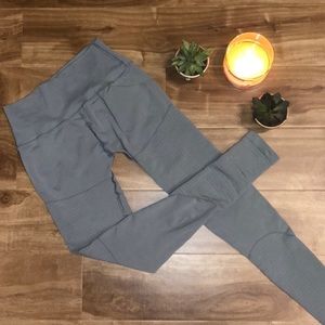 Alphalete Gray revival leggings
